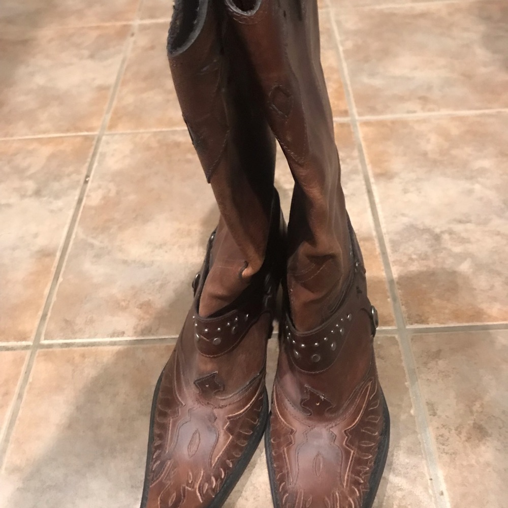 Mia cowgirl boots